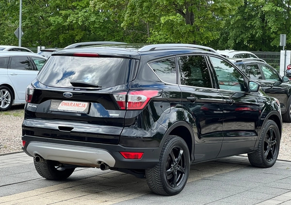 Ford Kuga cena 64900 przebieg: 131000, rok produkcji 2017 z Turek małe 326